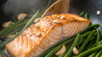 Pan-Seared Salmon with Garlic Green Beans - image 2